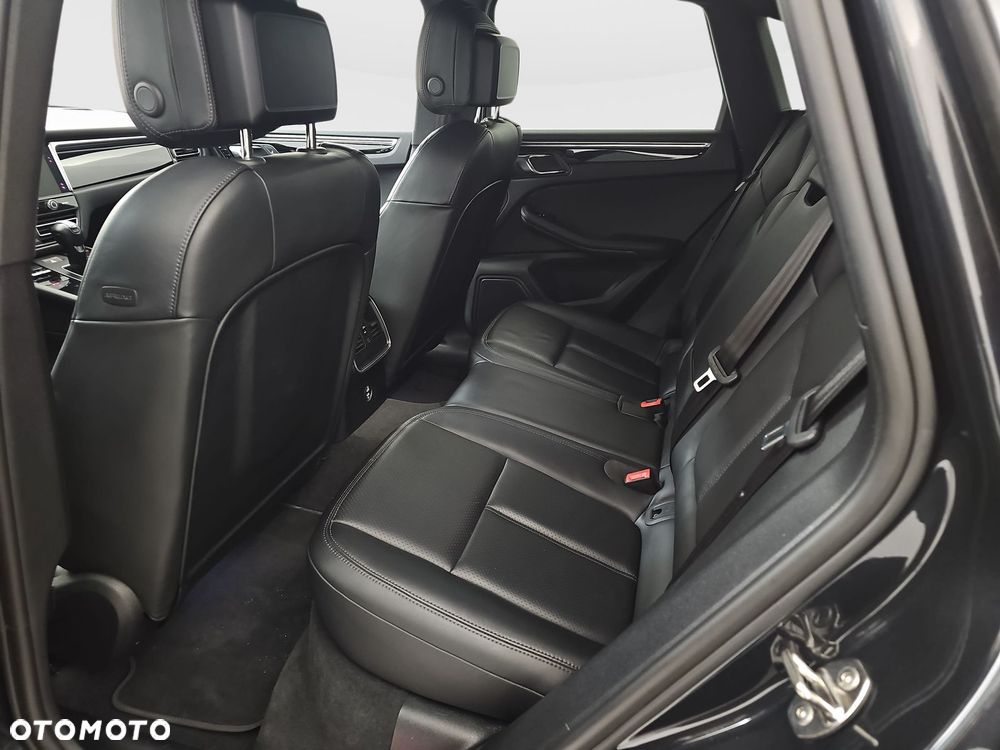 Porsche Macan Standard - 31