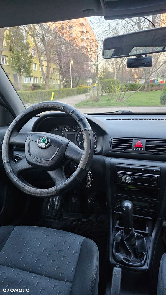 Skoda Octavia 1.9 TDI Tour - 11