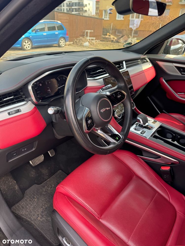 Jaguar F-Pace D300 AWD R-Dynamic SE 90th Anniversary Edition - 28