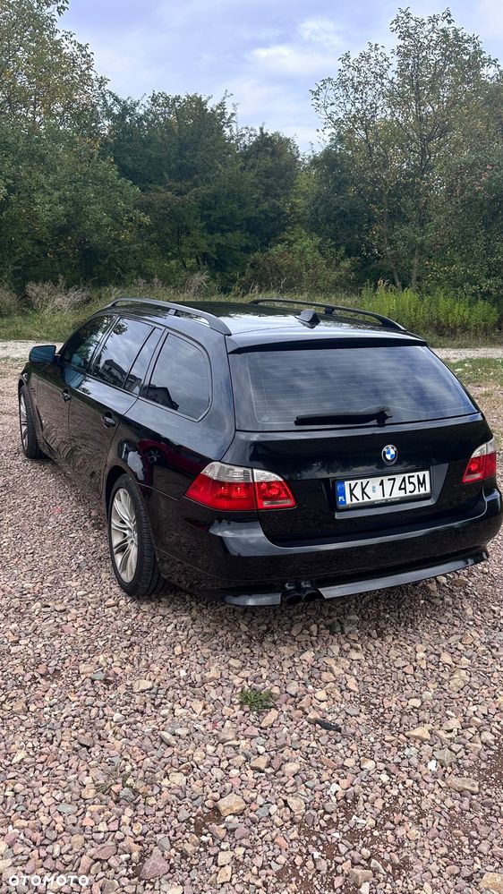 BMW Seria 5 525d - 4