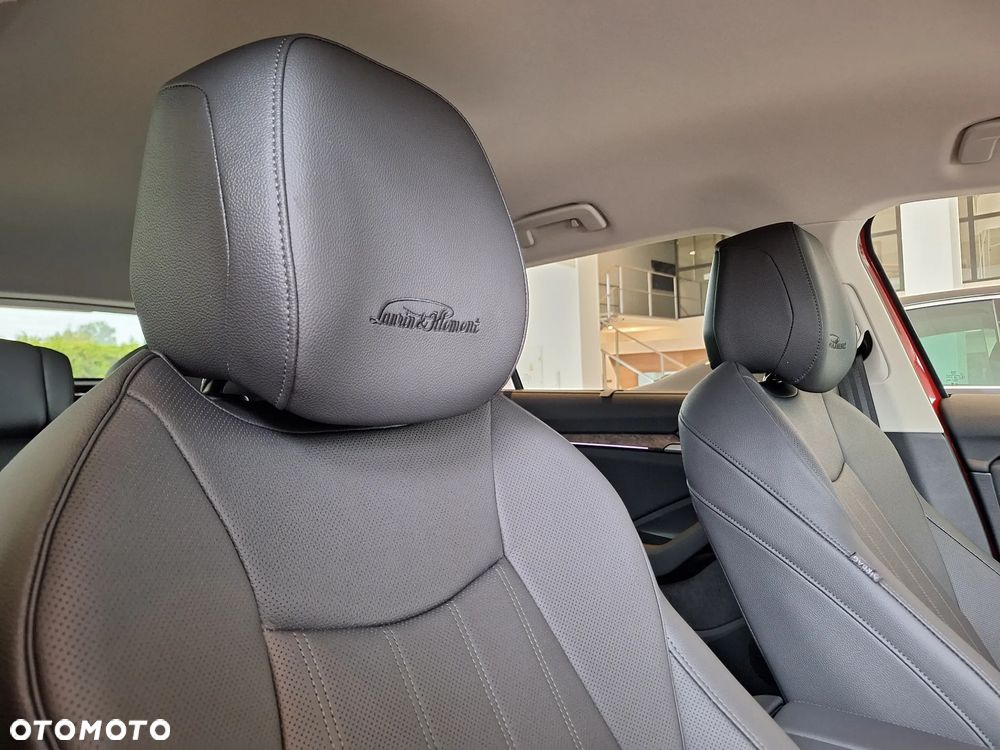 Skoda Superb 2.0 TSI 4x4 L&K DSG - 29