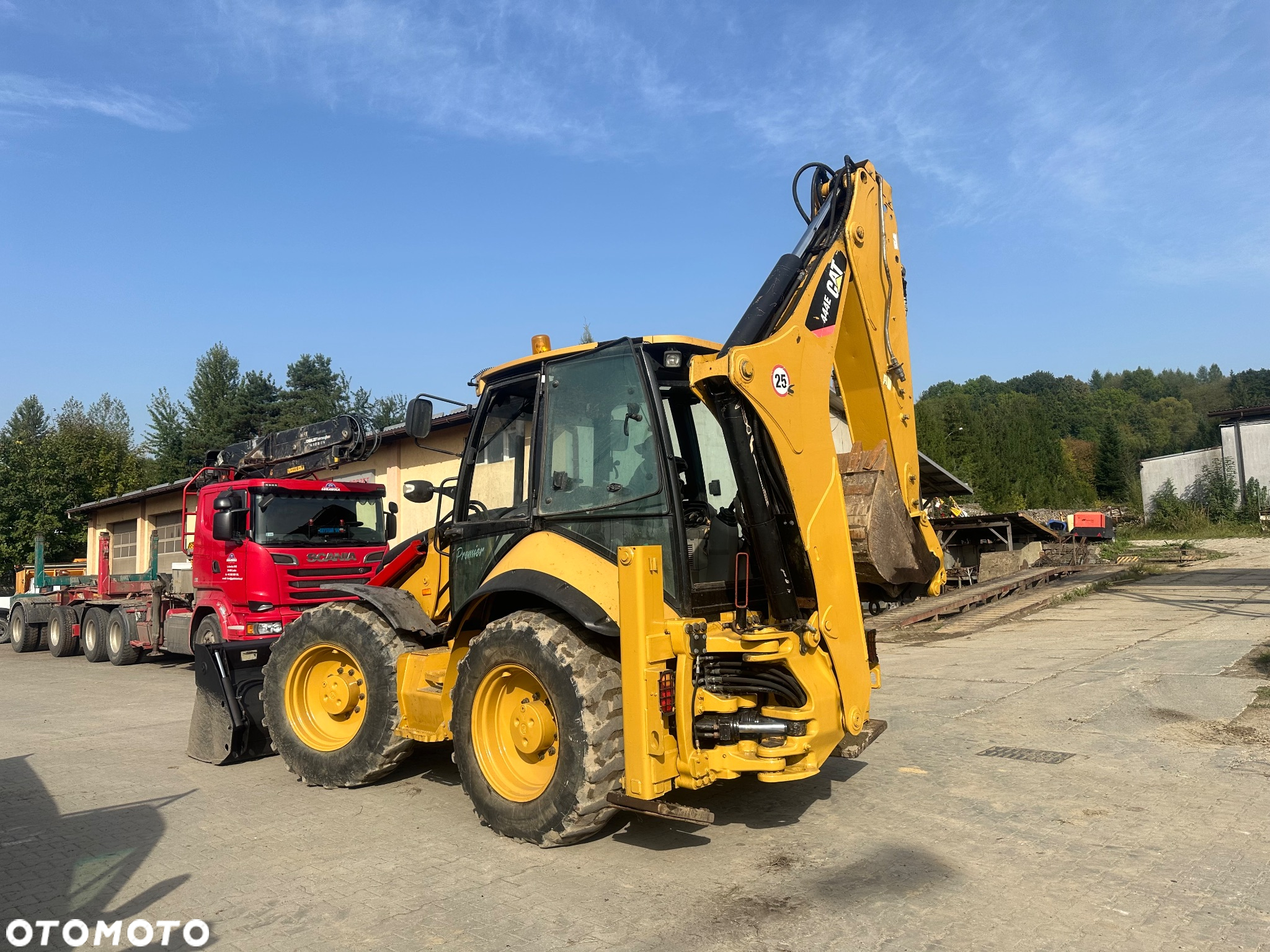 Caterpillar 444 - 8