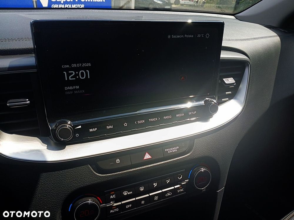 Kia XCeed 1.5 T-GDI M DCT - 16