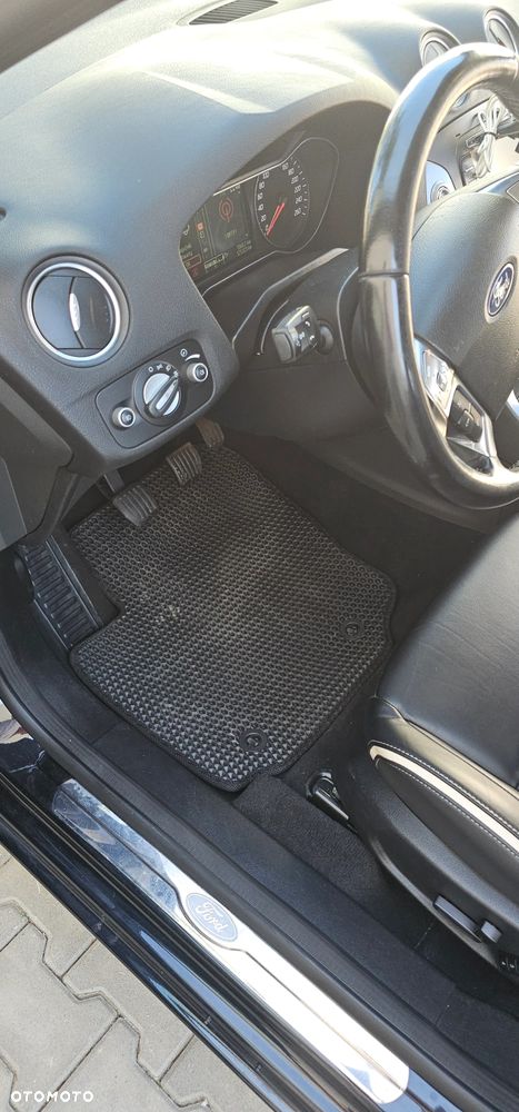 Ford Mondeo 2.0 TDCi Titanium - 21