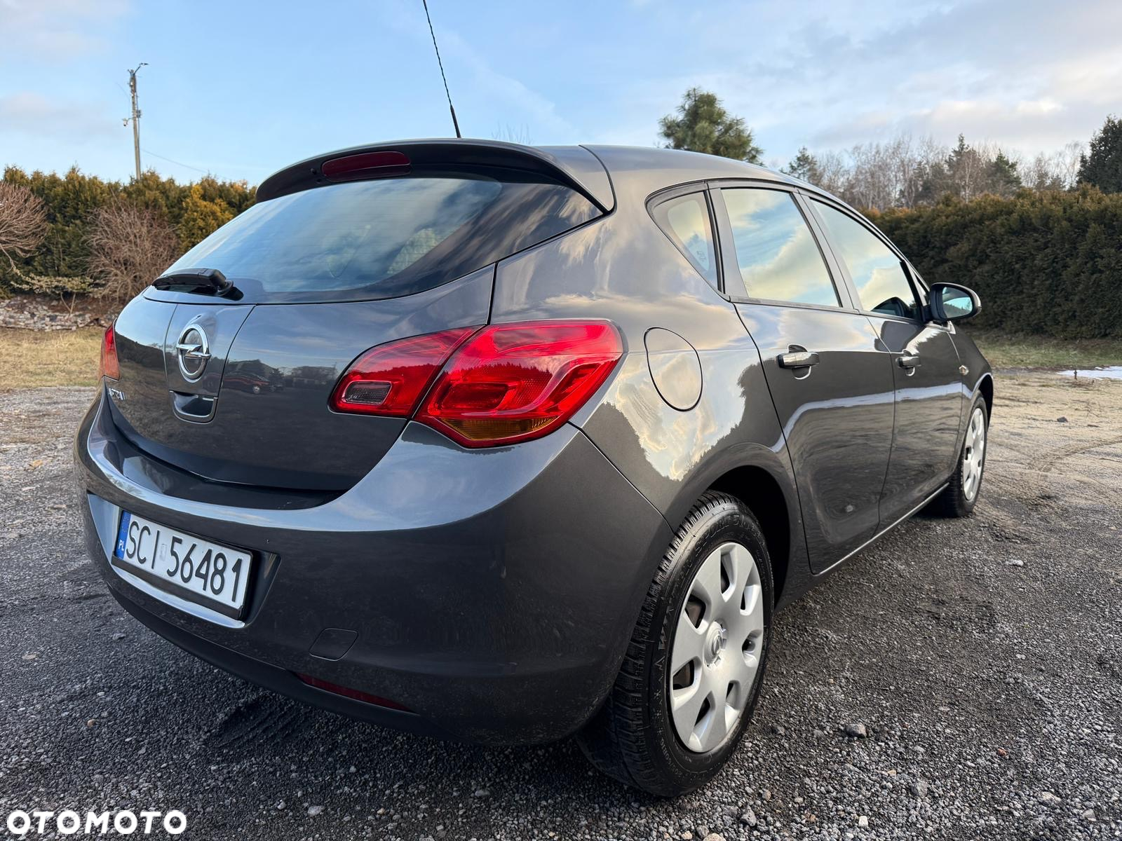 Opel Astra IV 1.6 Cosmo - 2