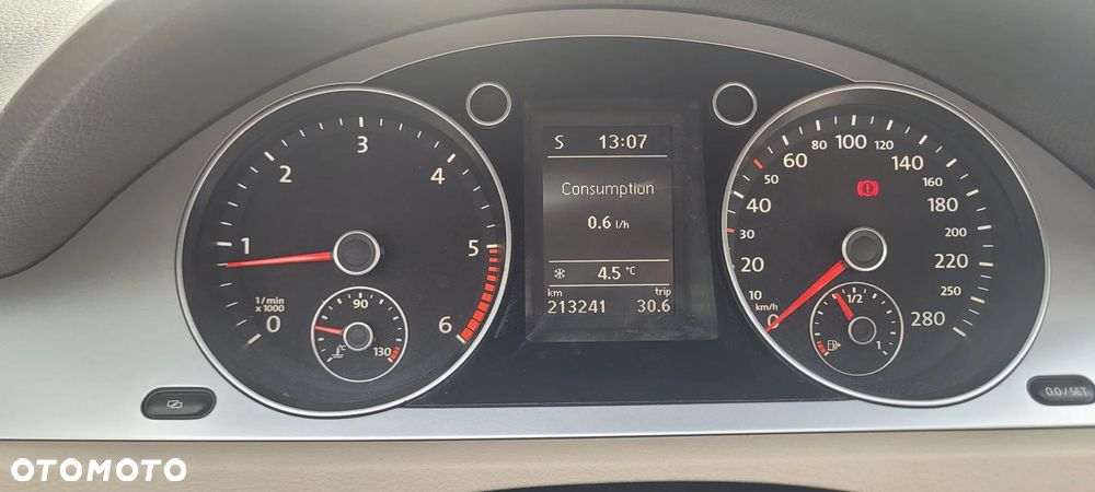 Volkswagen Passat CC 2.0 TDI DPF - 5