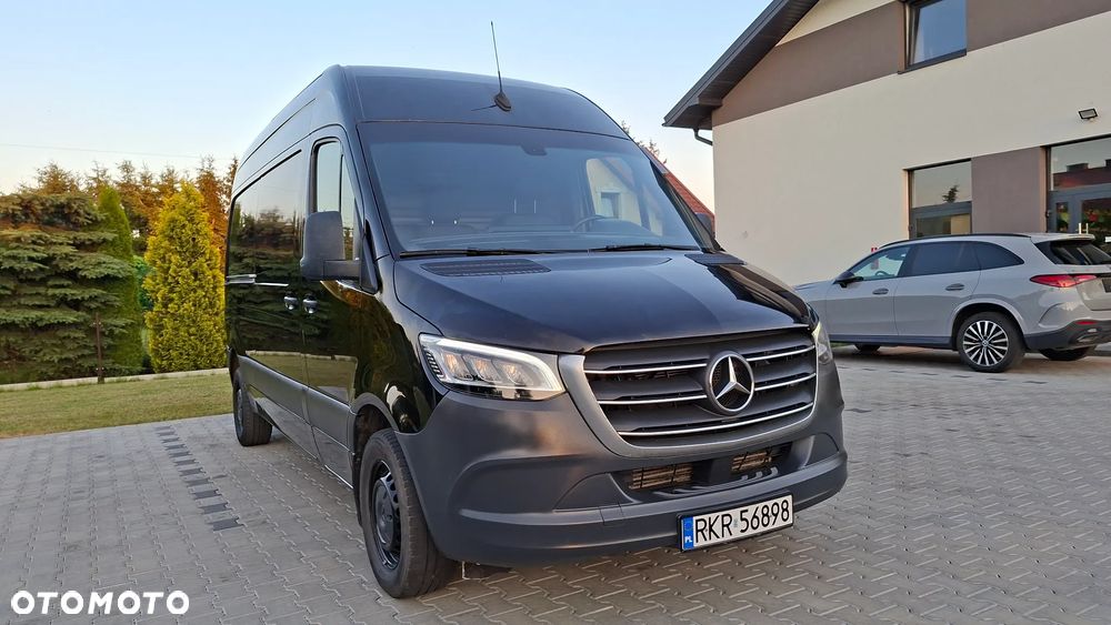 Mercedes-Benz Sprinter - 17