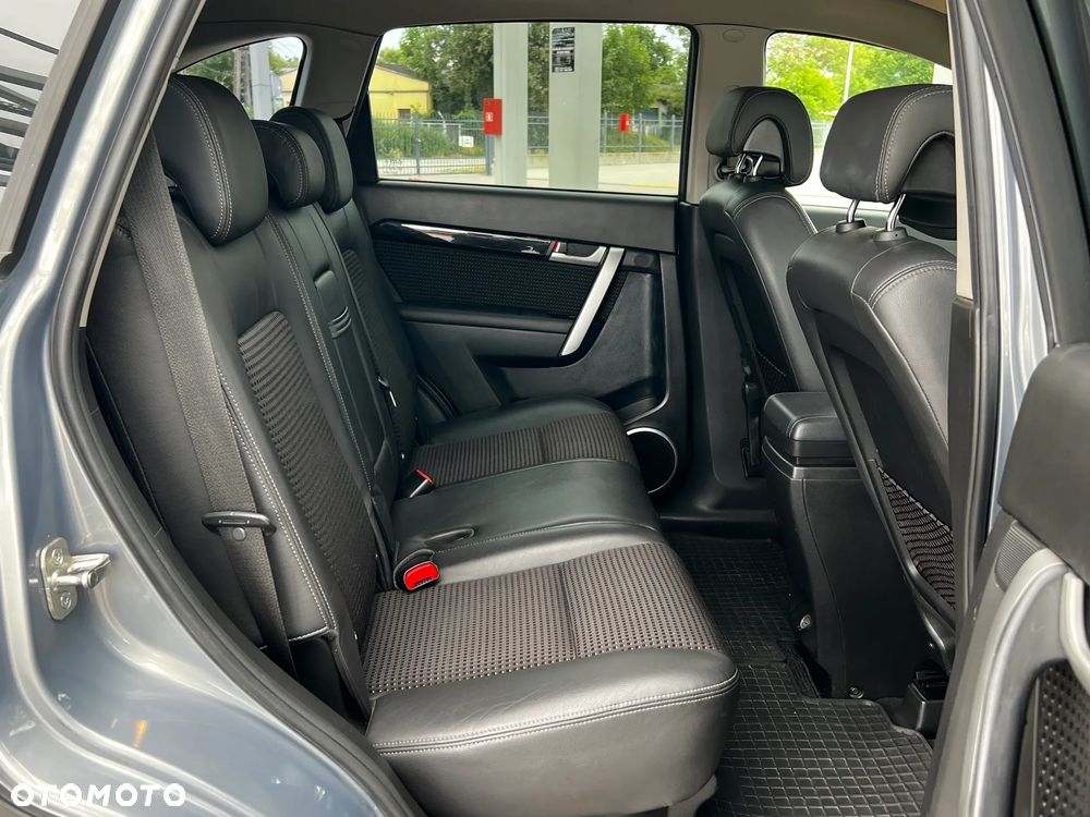 Chevrolet Captiva - 14