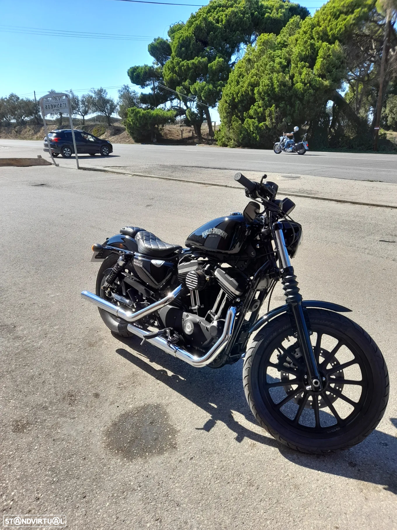 Harley-Davidson 883 XL 2 - 2