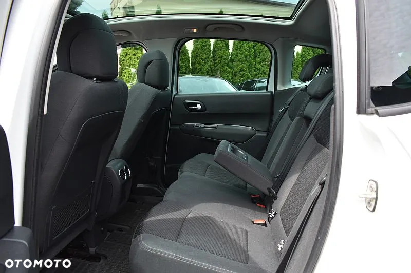 Peugeot 3008 1.6 THP Style - 21