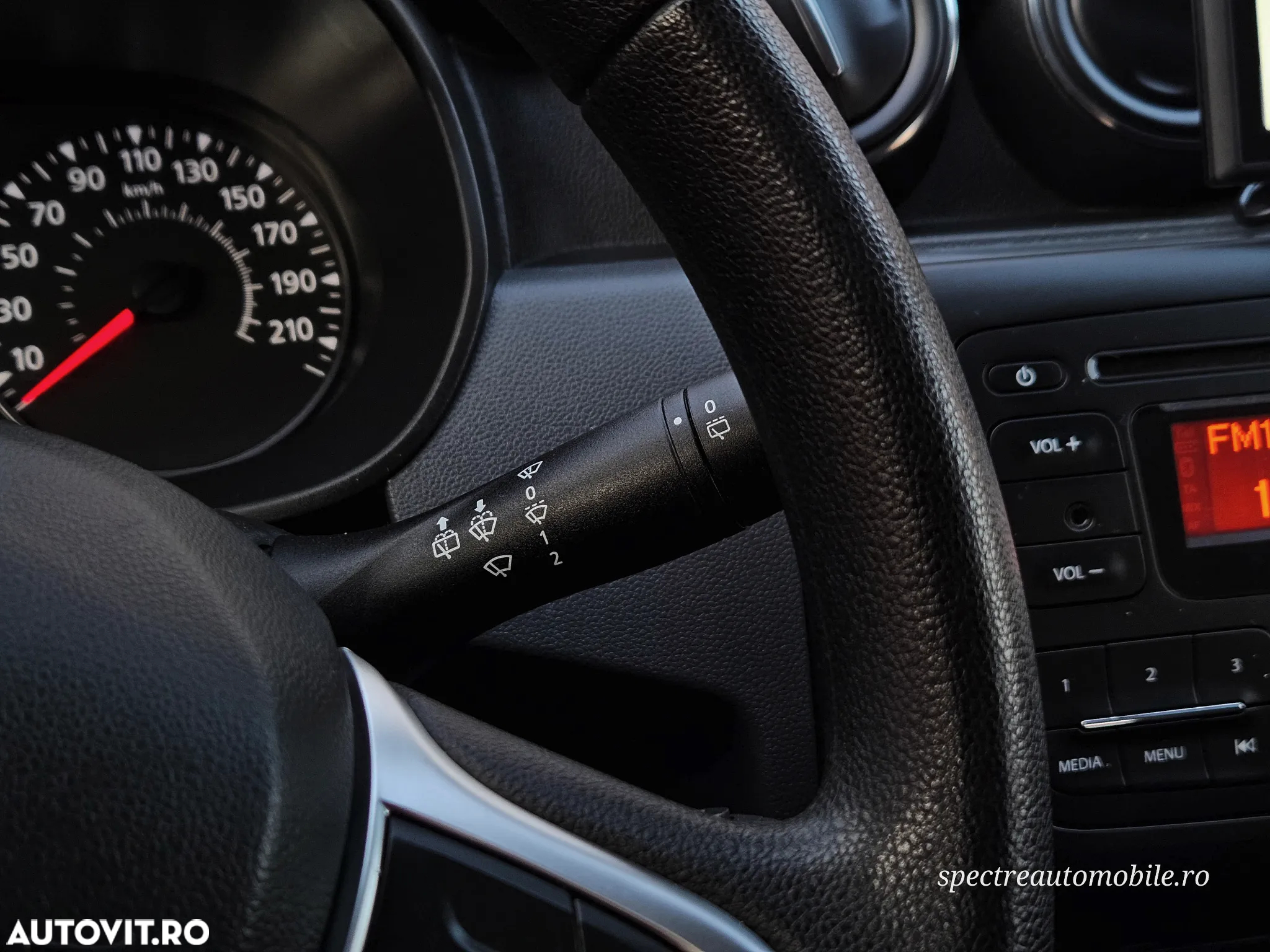 Dacia Duster 1.6 4x2 Ambiance - 19