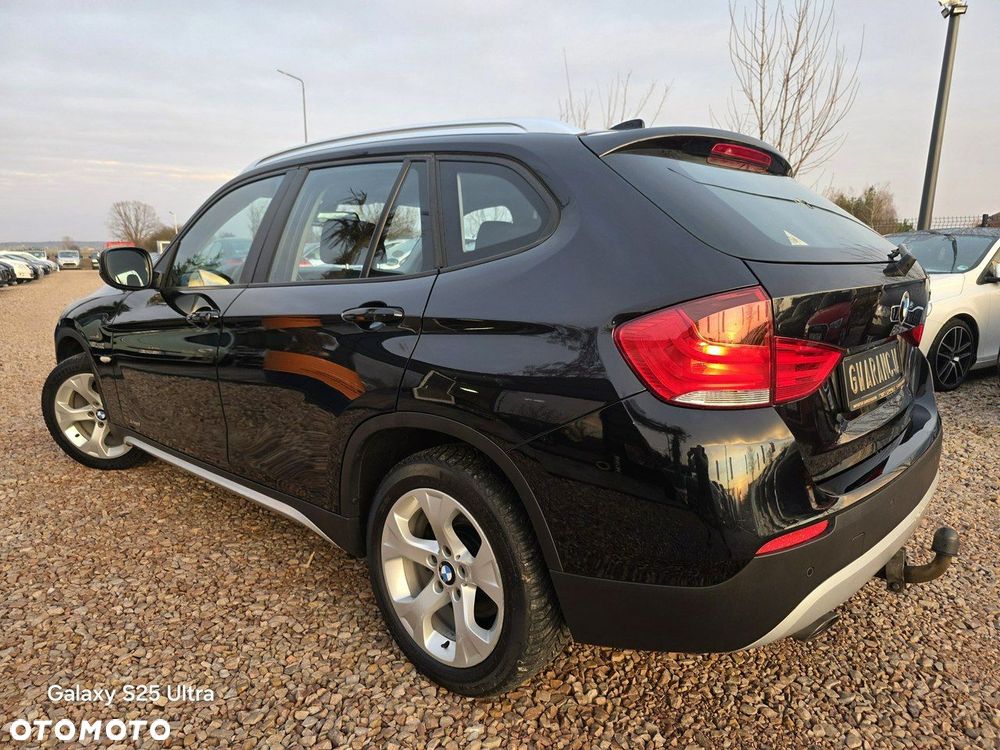 BMW X1 sDrive18d - 11