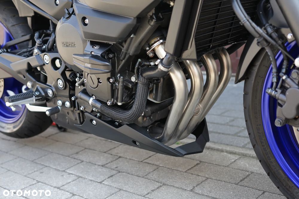 Yamaha XJ - 13