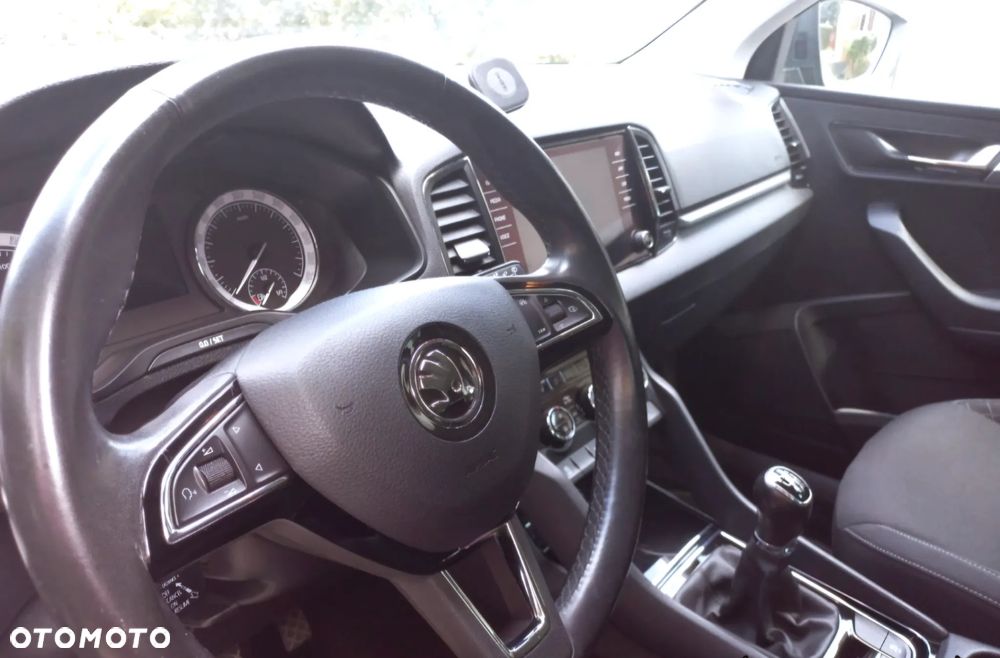 Skoda Karoq ver-1-6-tdi-scr-style - 8