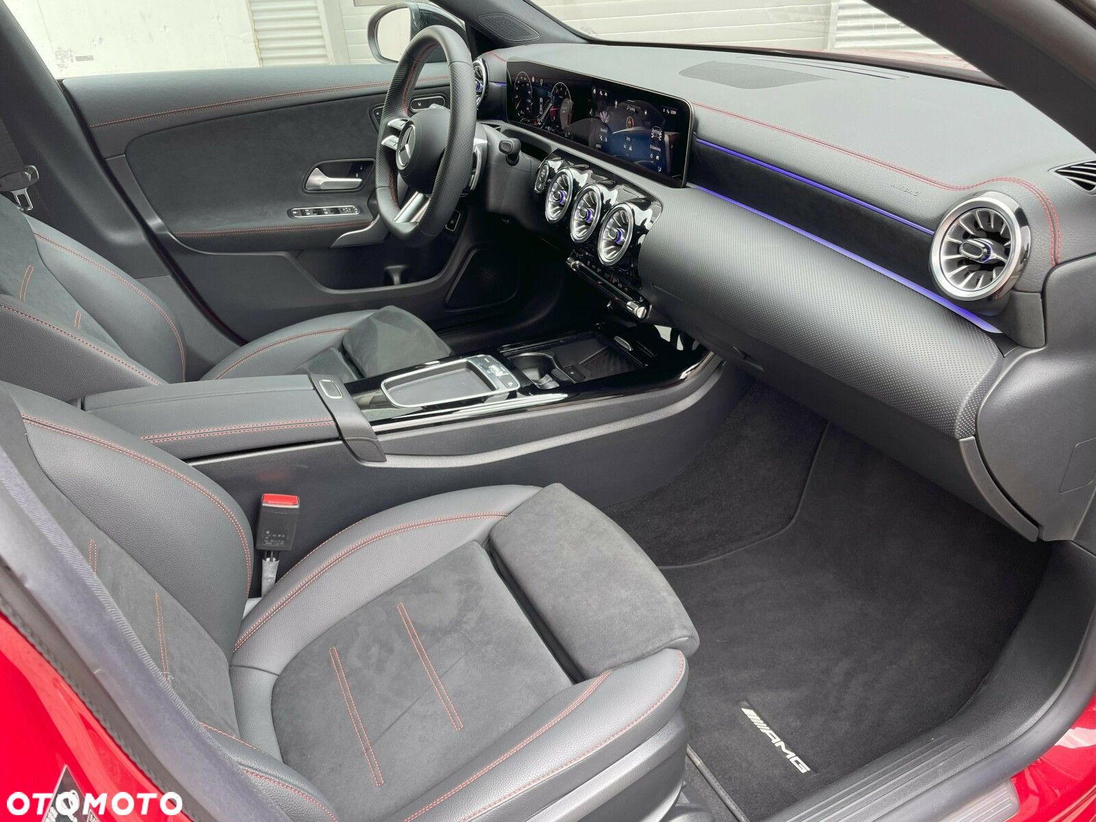 Mercedes-Benz CLA - 19