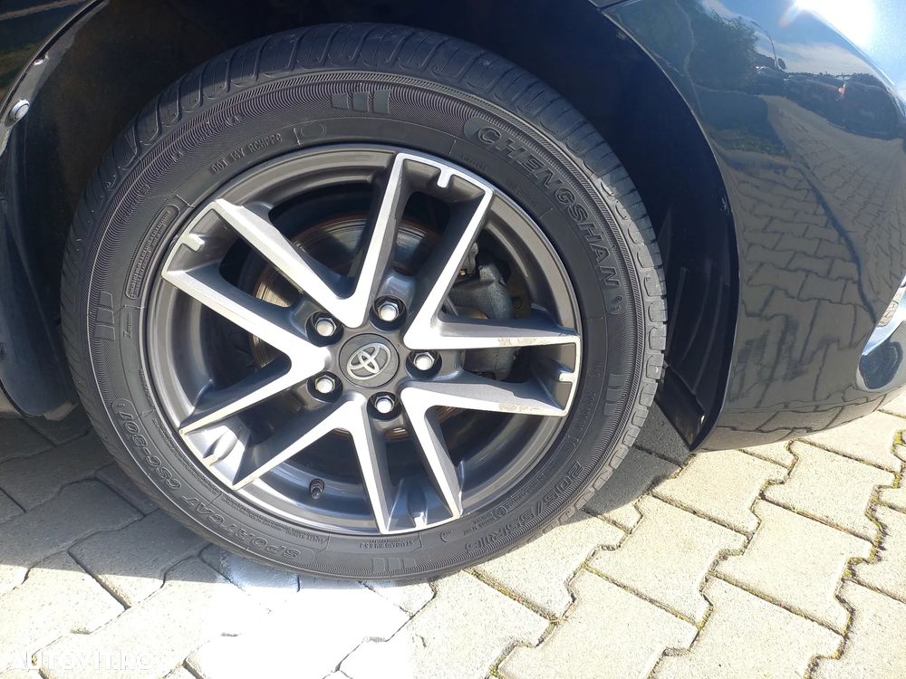 Toyota Auris 1.8 VVT-i Hybrid Automatik Comfort - 10