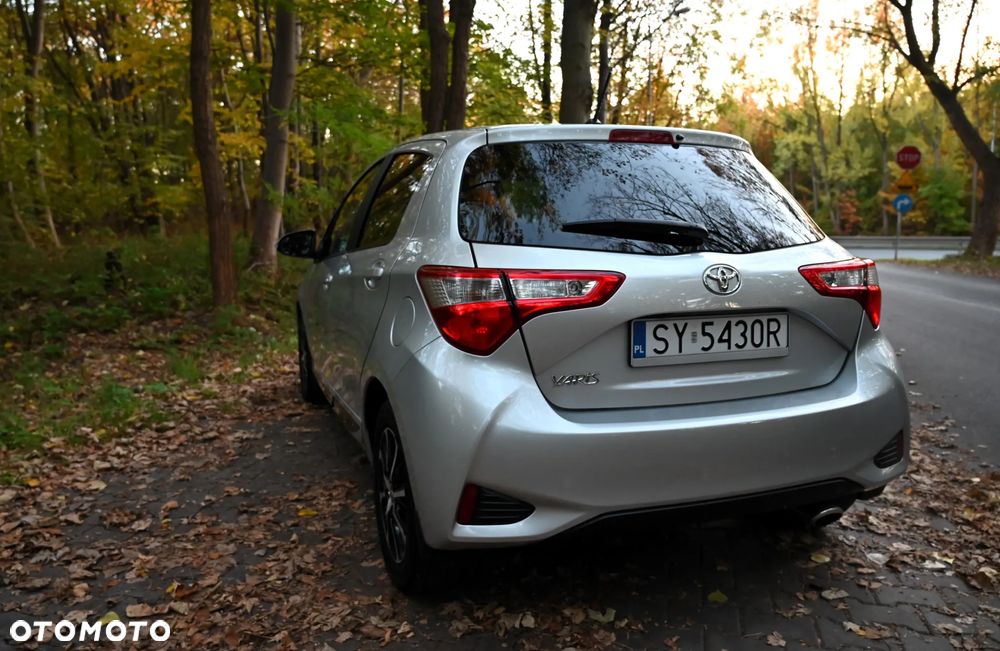 Toyota Yaris - 16