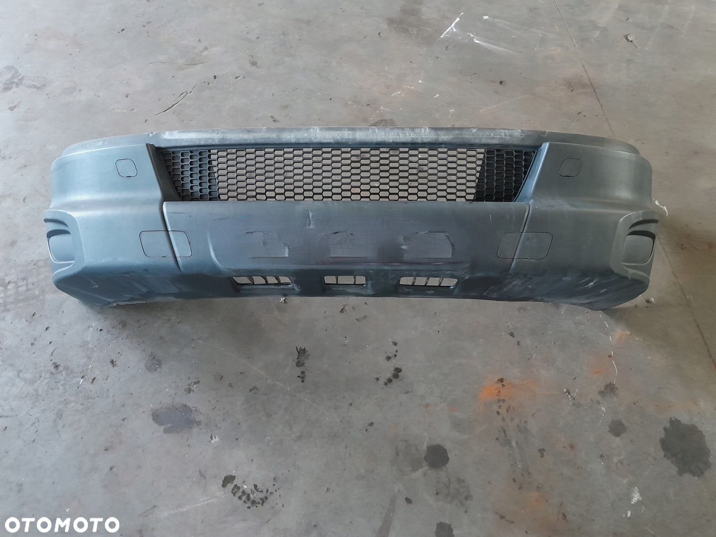 ZDERZAK PRZÓD PRZEDNI IVECO DAILY 2006-2014 IVECO OE - 1
