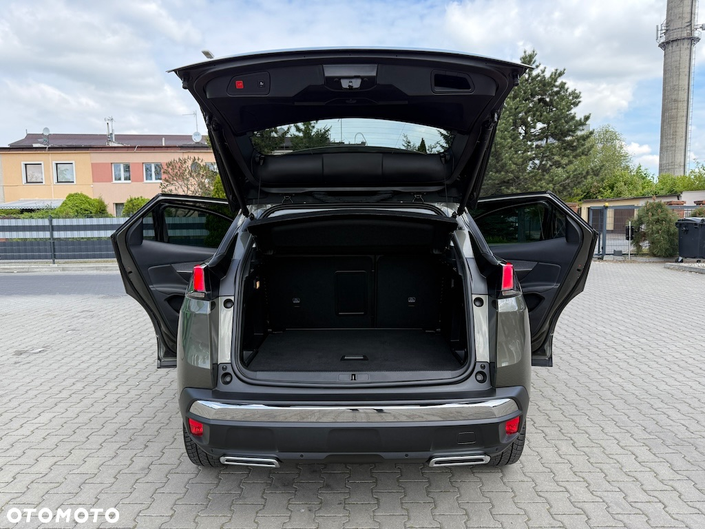 Peugeot 3008 1.5 BlueHDi Allure S&S - 15