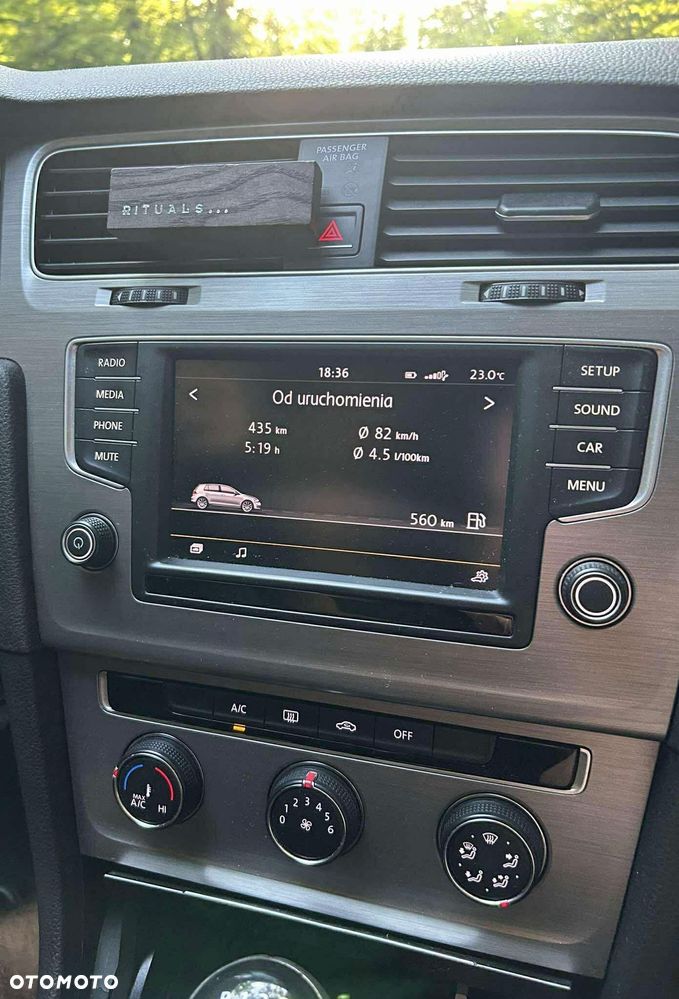 Volkswagen Golf 1.6 TDI BlueMotion Trendline - 32