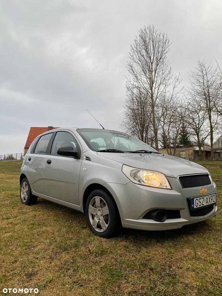 Chevrolet Aveo 1.2 16V Base (air4) - 1