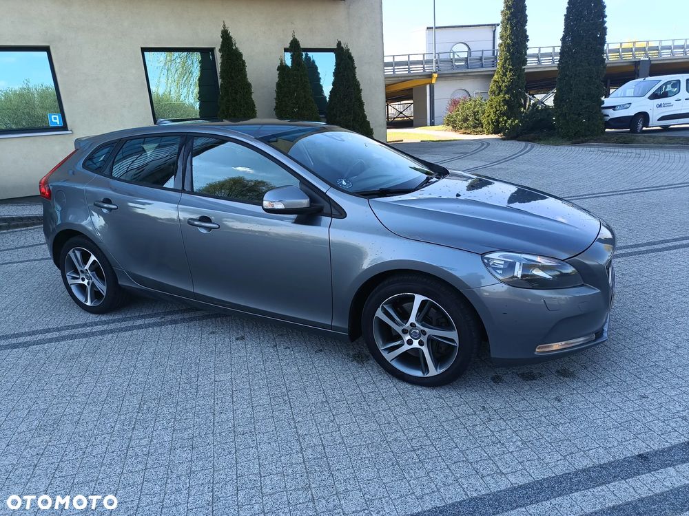 Volvo V40 D3 - 17