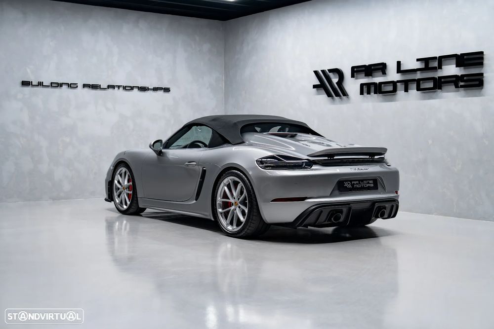 Porsche 718 Spyder Standard - 10