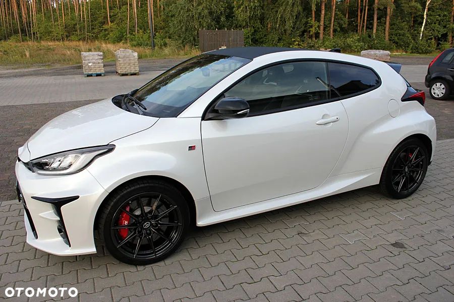 Toyota GR Yaris - 11
