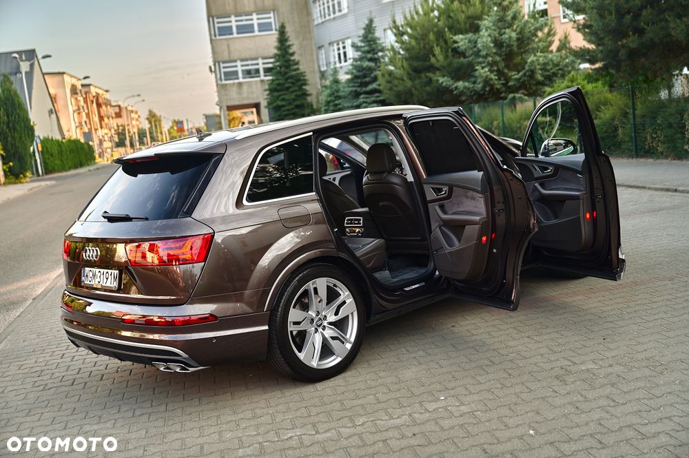Audi SQ7 - 19