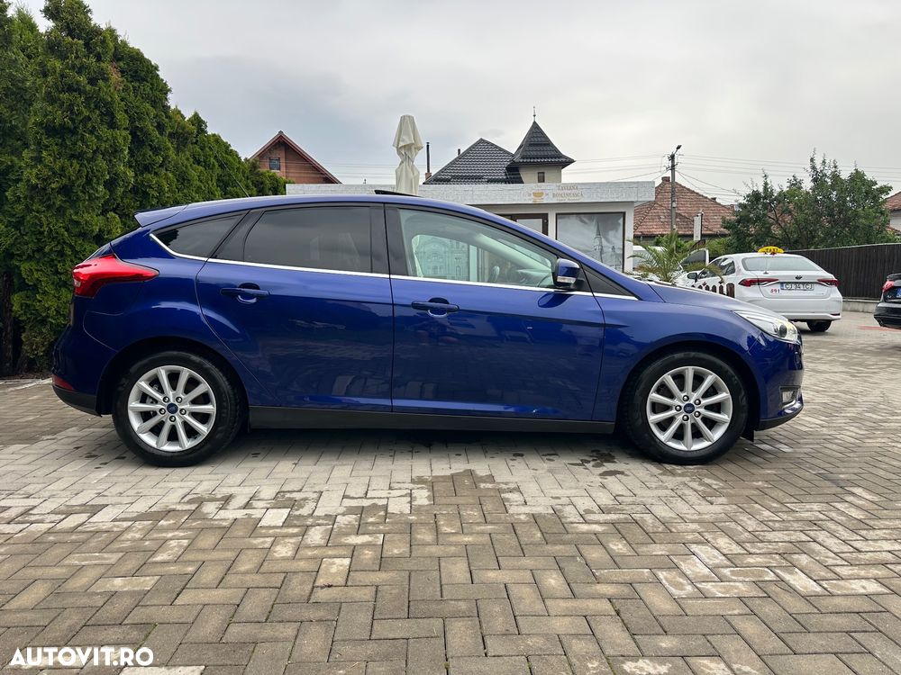 Ford Focus 1.5 EcoBoost Titanium - 14