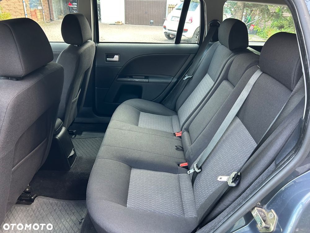 Ford Mondeo 2.0 Trend - 23