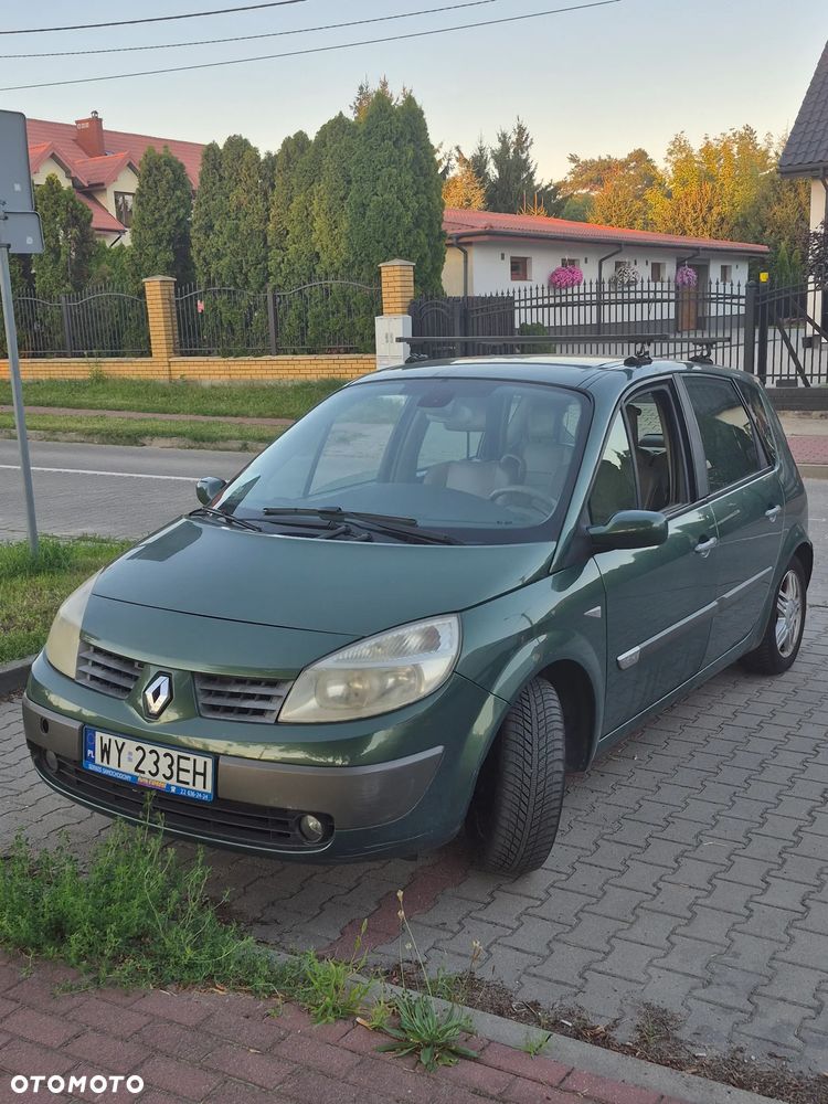 Renault Scenic 1.6 Confort Privilege - 3