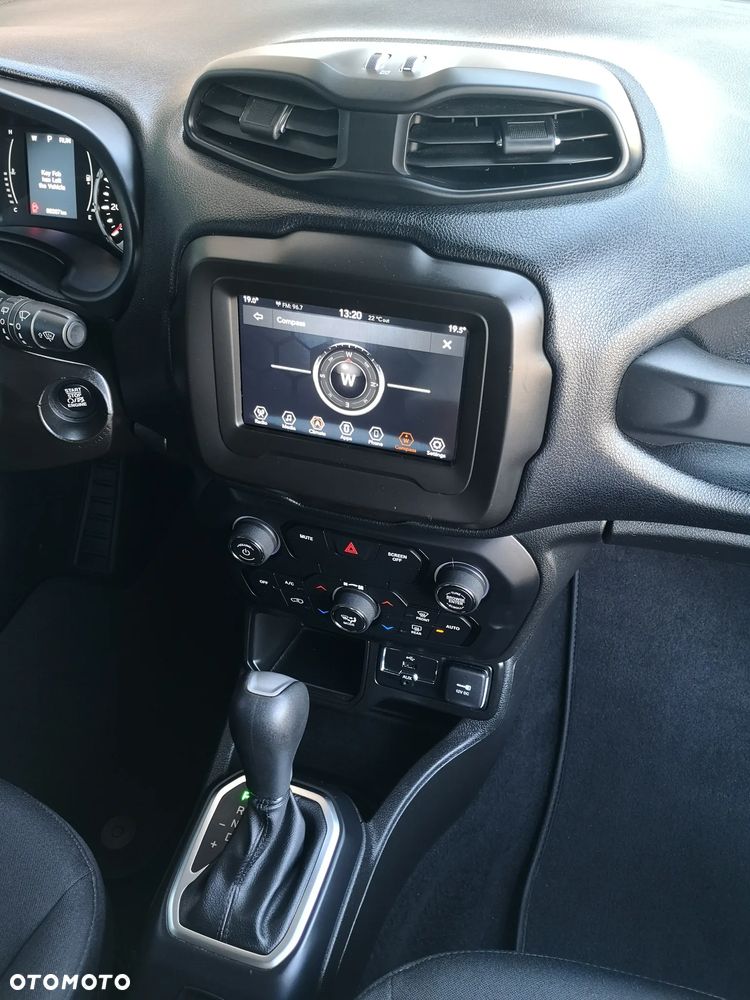 Jeep Renegade 1.3 T-GDI Active Drive Limited - 17