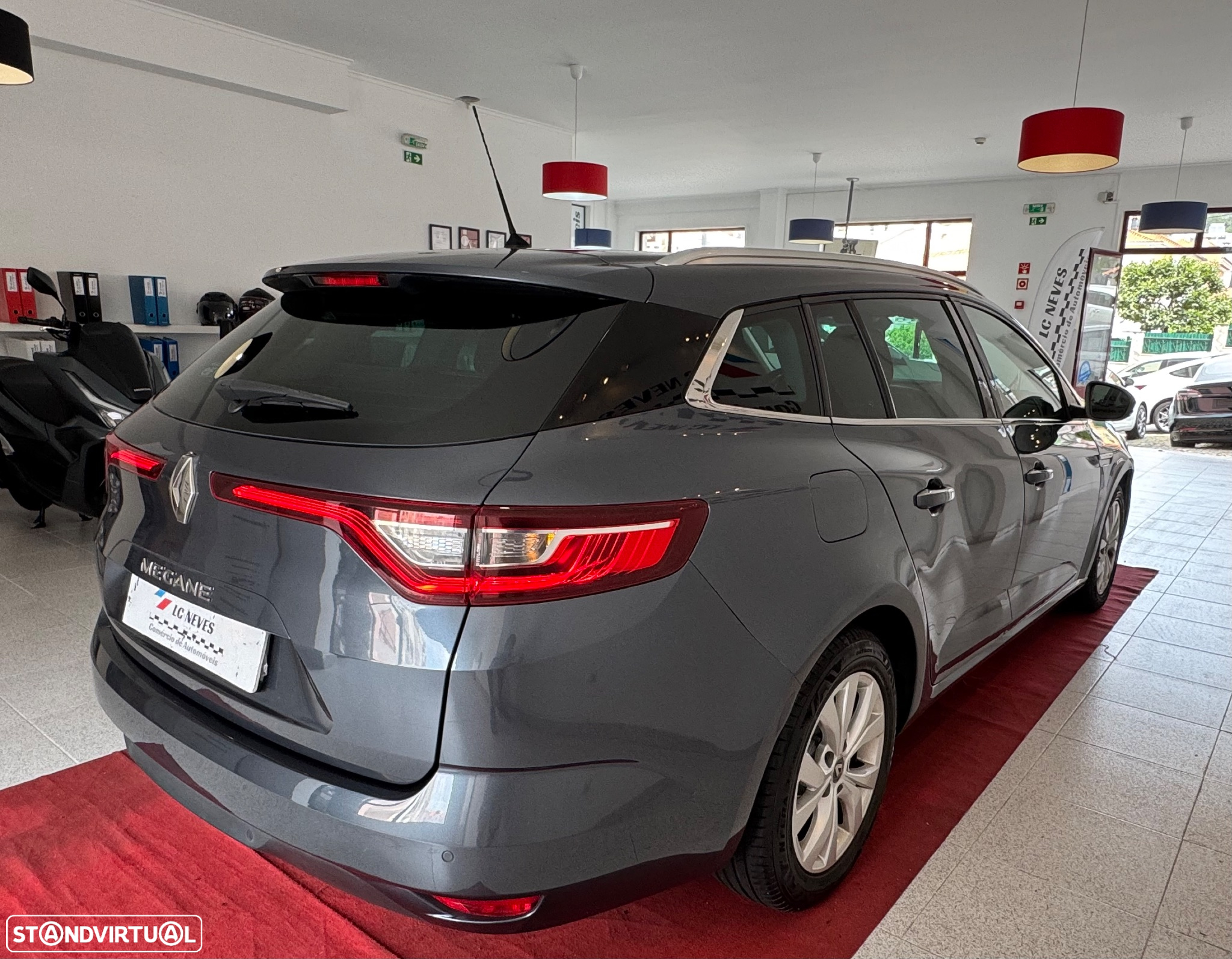 Renault Mégane Sport Tourer 1.3 TCe Limited - 7
