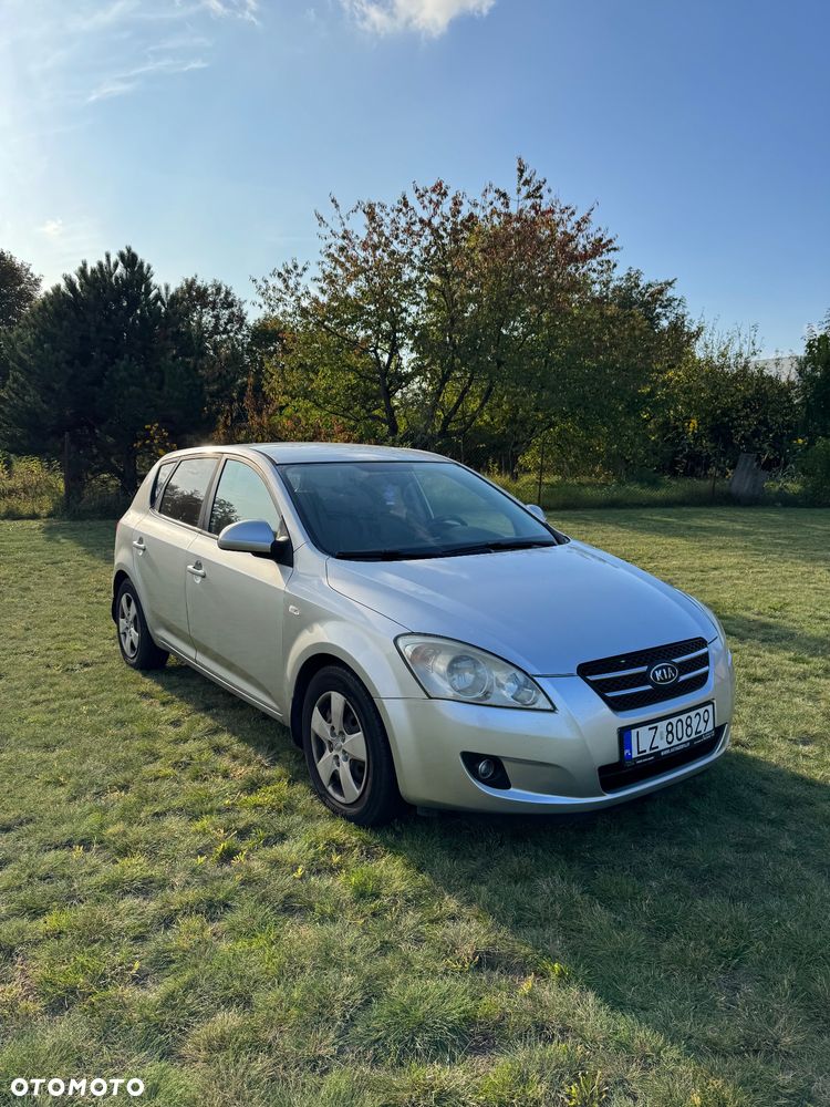 Kia Ceed - 2