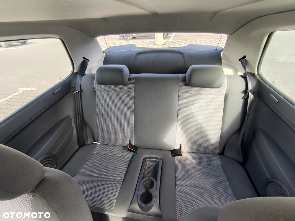 Volkswagen Fox - 6