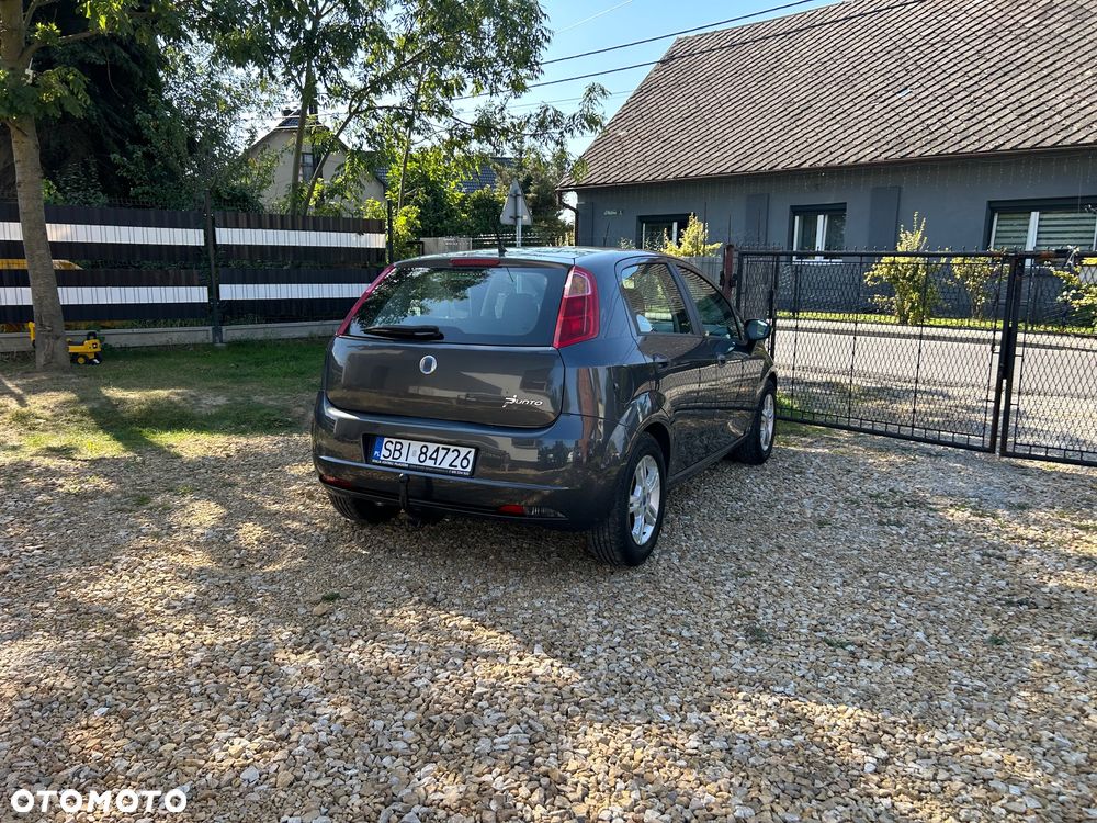 Fiat Grande Punto 1.4 8V Dynamic - 33