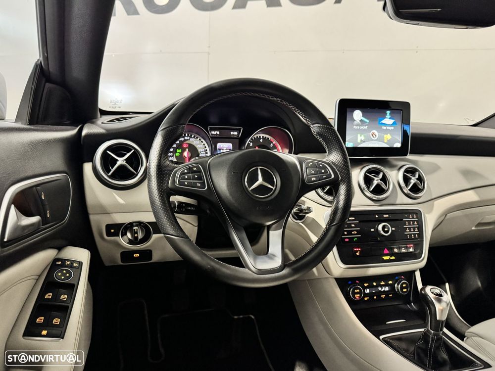 Mercedes-Benz CLA 180 d Shooting Brake Urban - 29