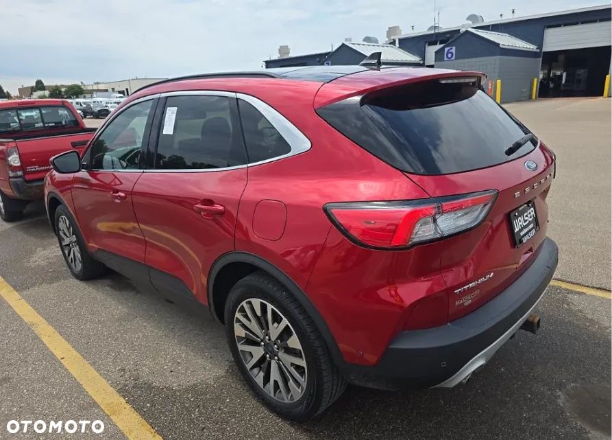 Ford Kuga 2.0 EcoBoost 4x4 Titanium - 5