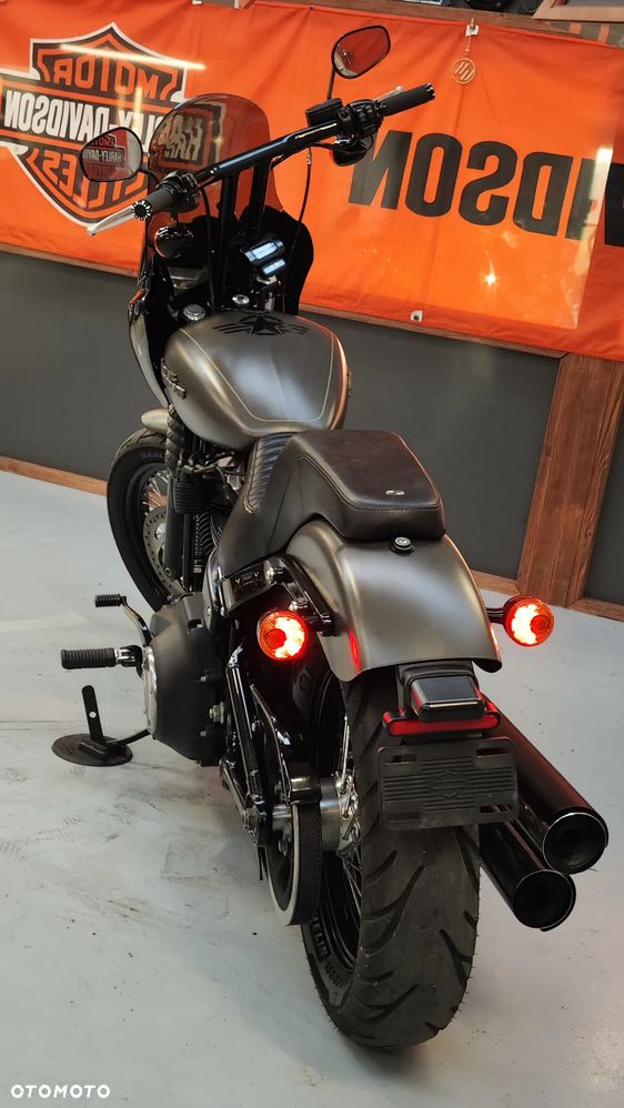 Harley-Davidson Softail Street Bob - 9