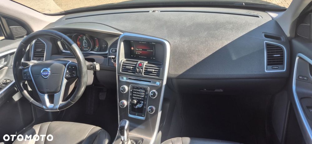 Volvo XC 60 D4 Drive-E R-Design Summum - 7