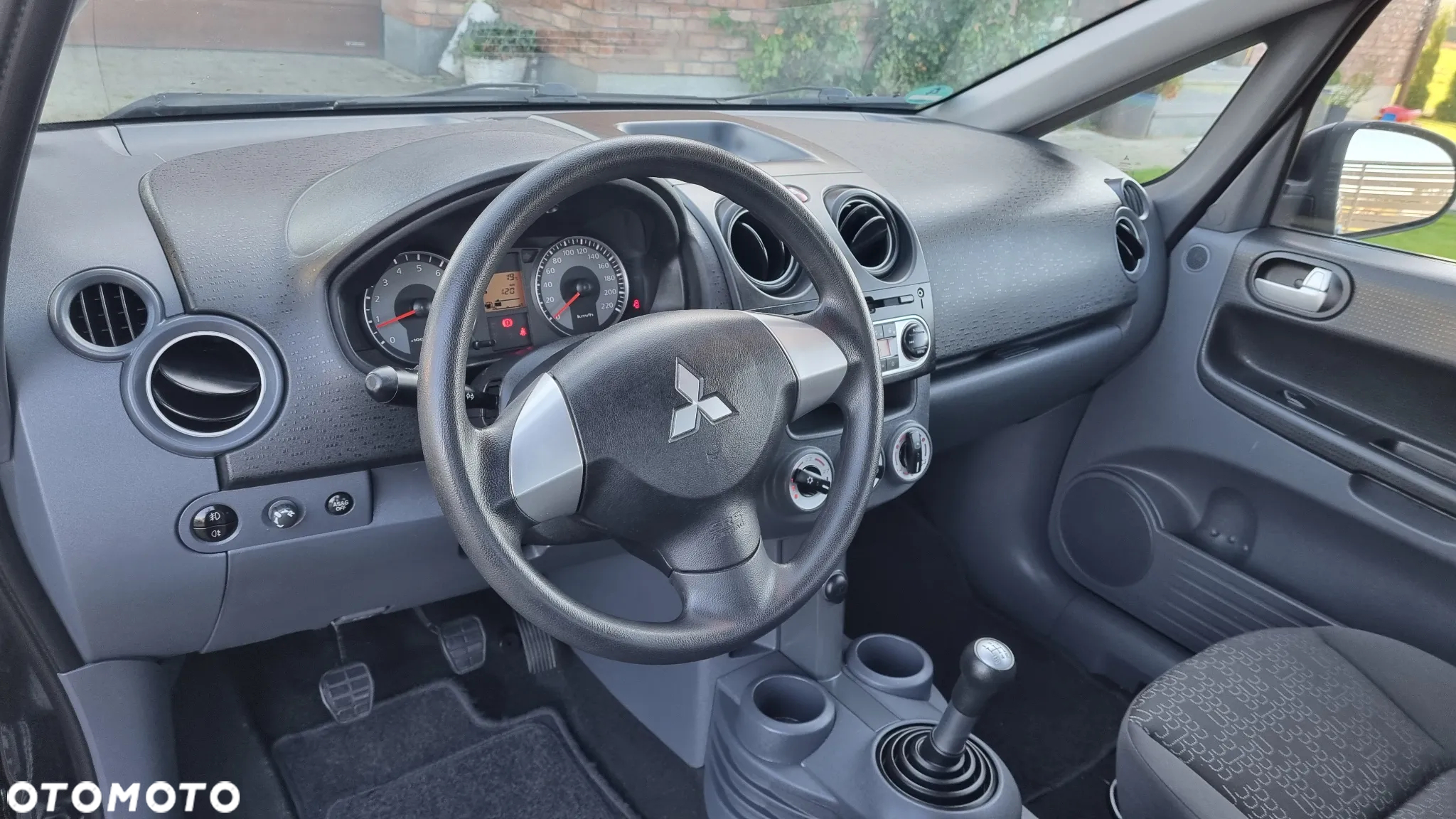 Mitsubishi Colt 1.3 Inform Cleartec - 13