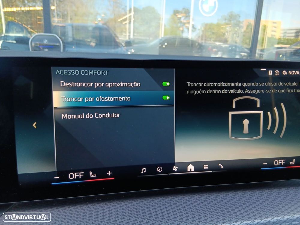 BMW 330 e Pack Desportivo M Auto - 23