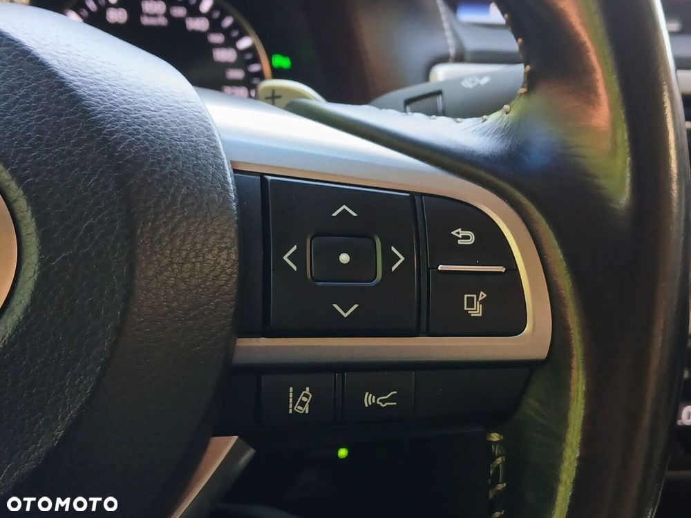 Lexus GS - 32