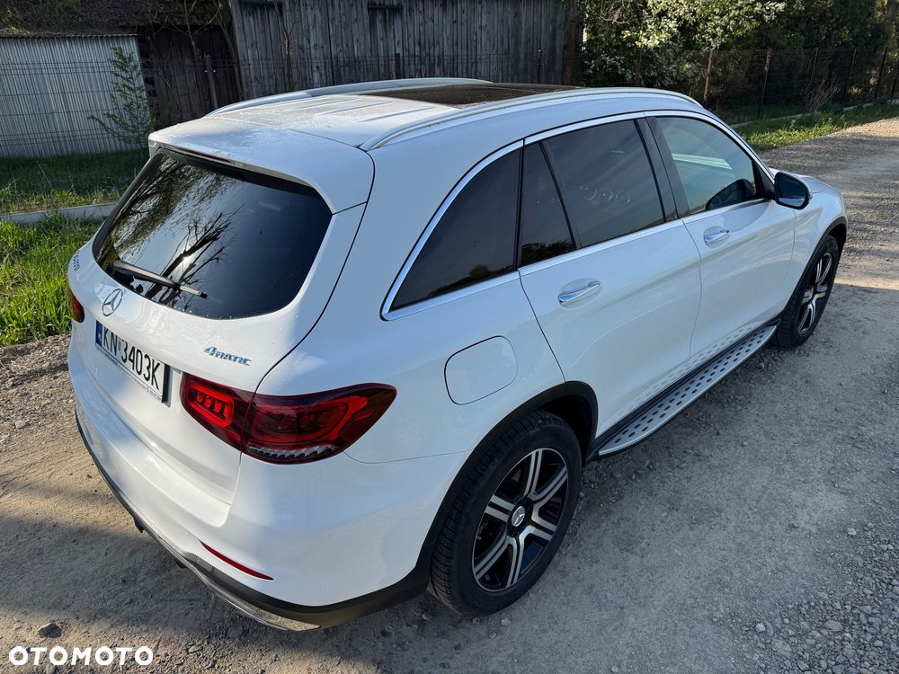 Mercedes-Benz GLC 300 4Matic 9G-TRONIC - 8