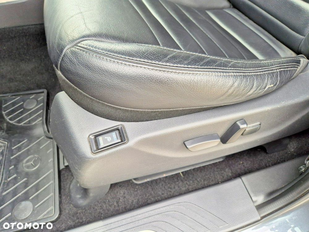 Mercedes-Benz Klasa X 350 d 4-Matic Power - 29