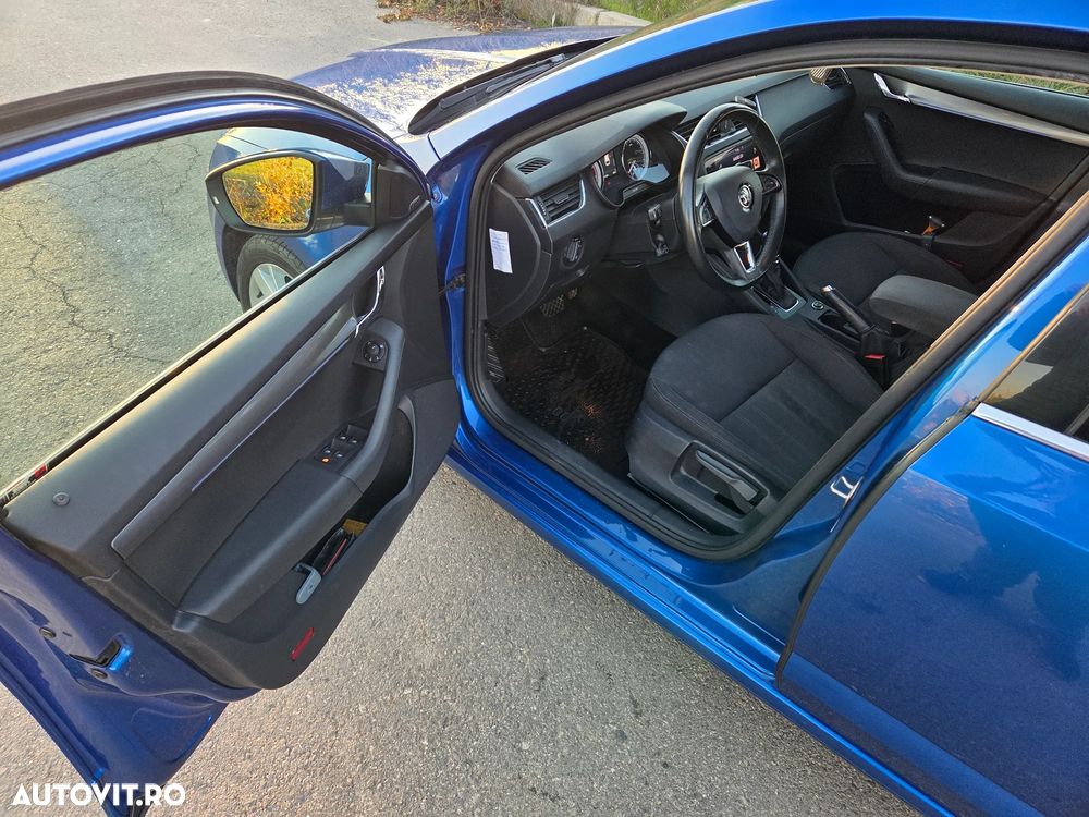 Skoda Octavia - 23