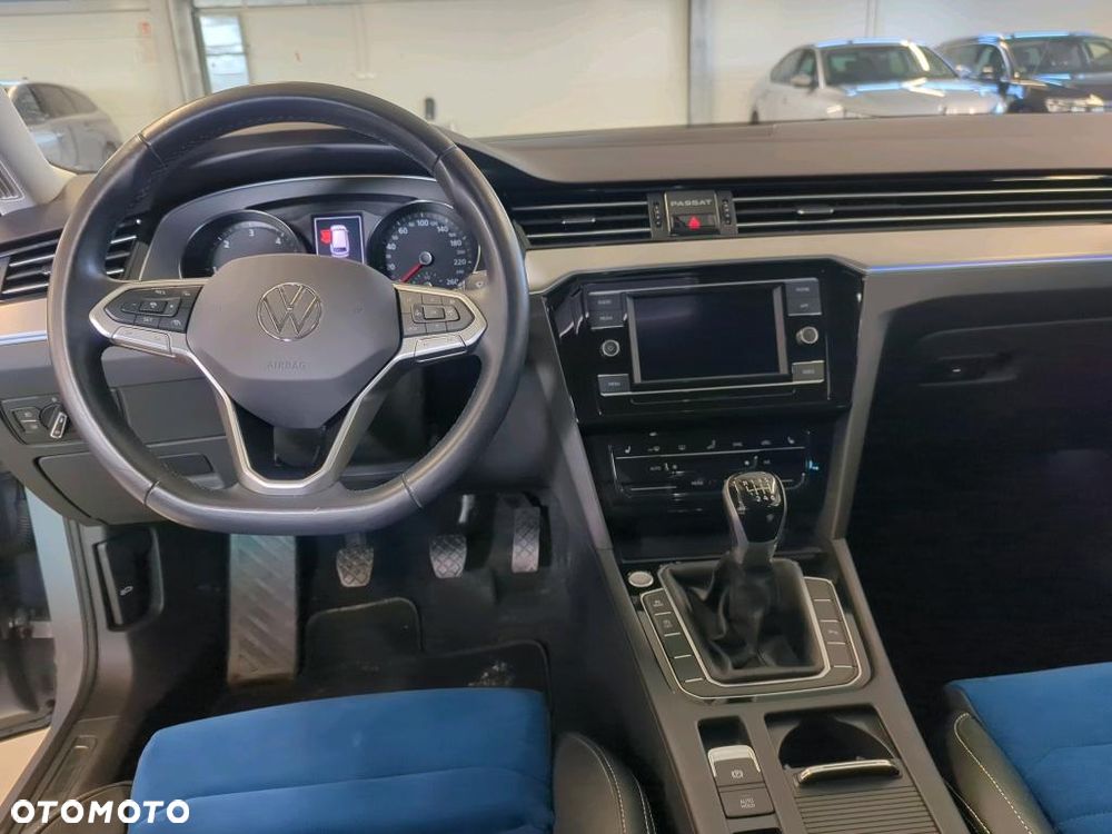 Volkswagen Passat Variant 2.0 TDI EVO Elegance - 7
