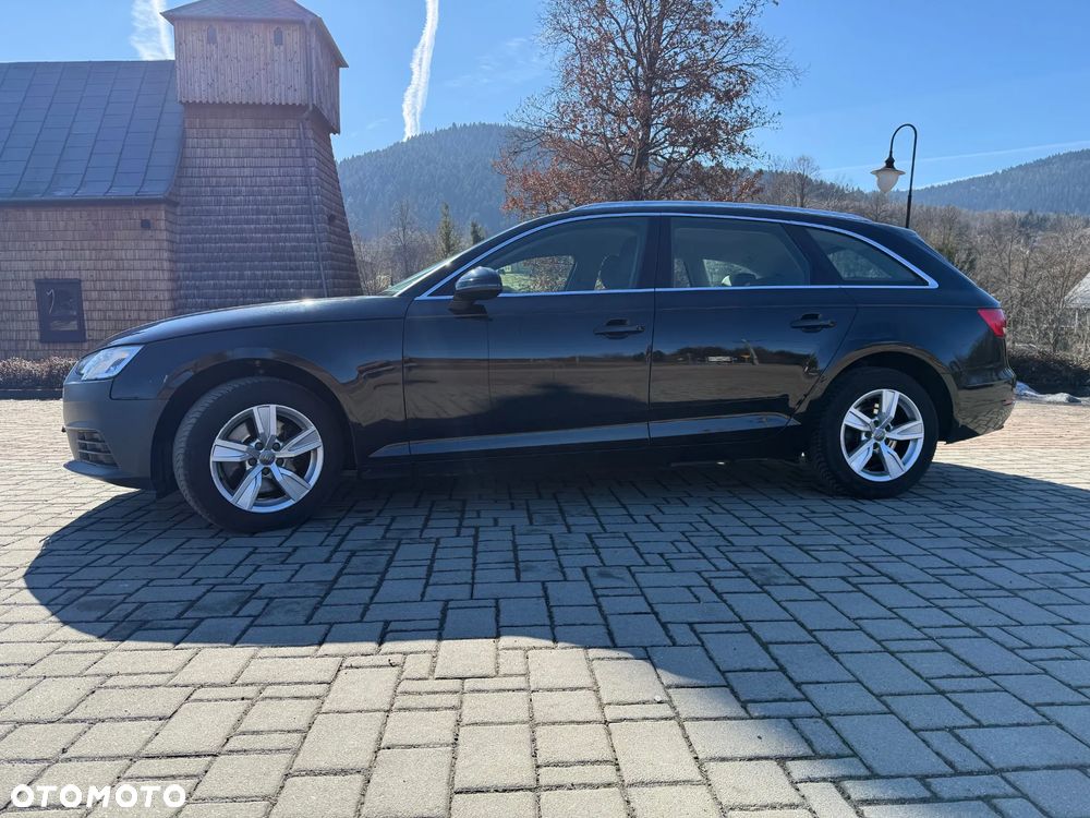 Audi A4 Avant 2.0 TDI S tronic - 8