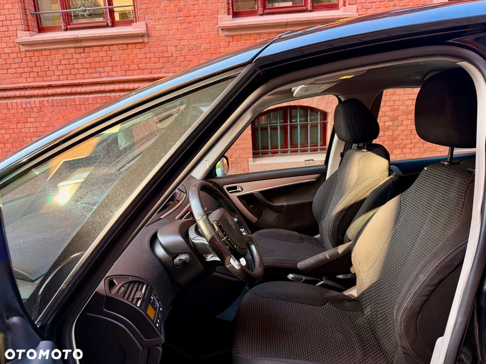 Citroën C4 Picasso 1.6 HDi My Way - 9
